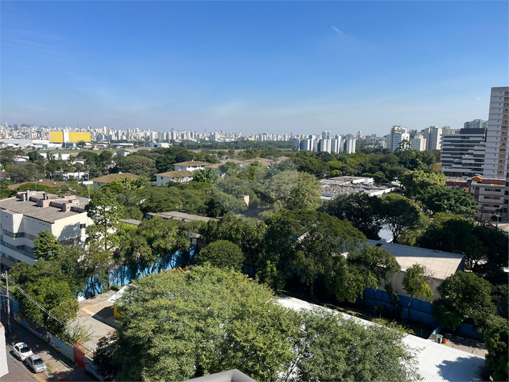 Foto REO1093658
