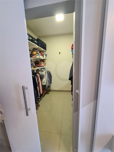 Foto REO1093661