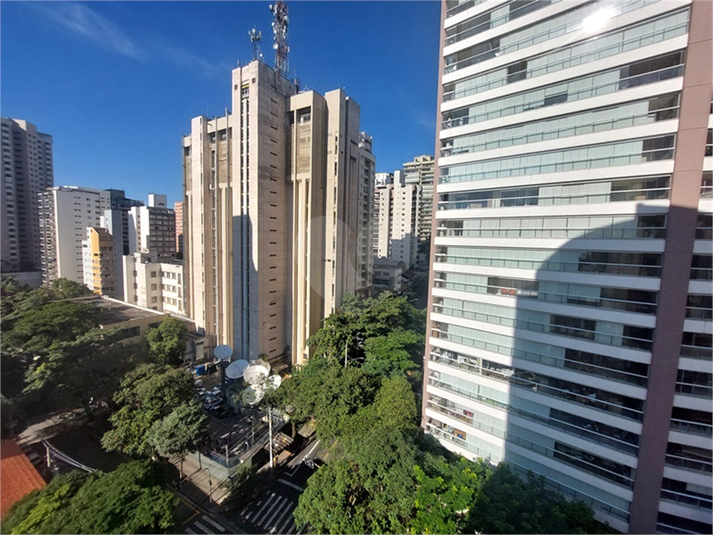 Foto REO1093674