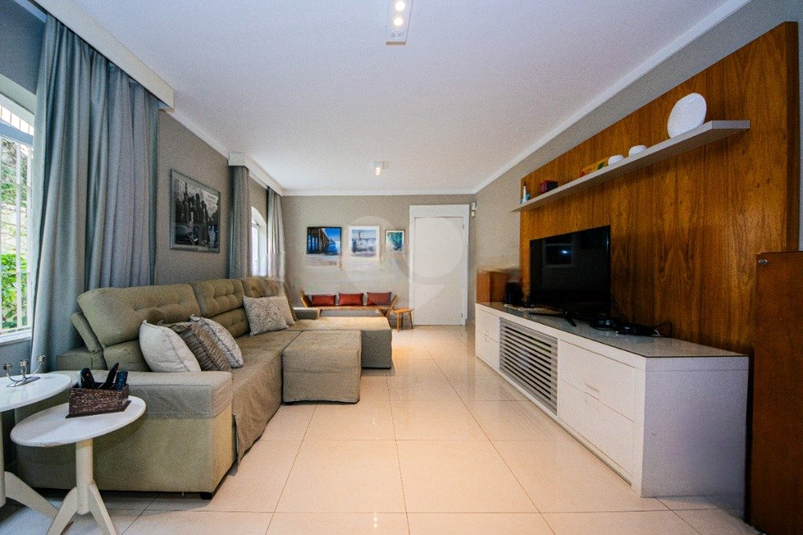 Foto REO1093681