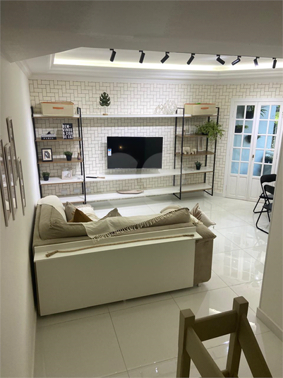 Foto REO1093696