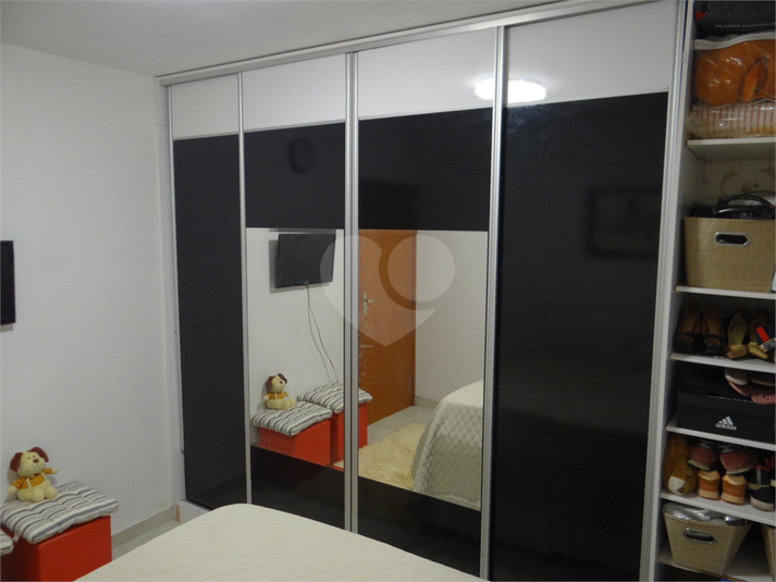 Foto REO1093706