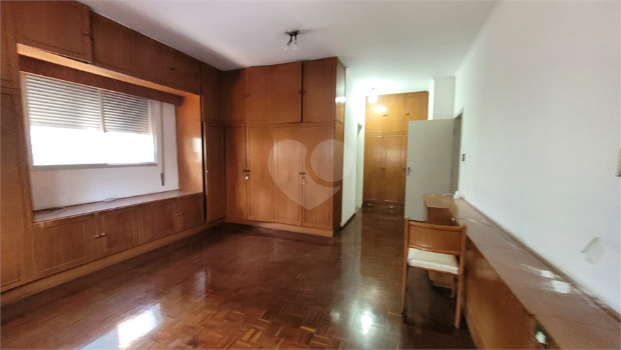 Foto REO1093715