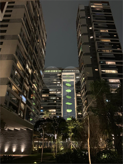 Foto REO1093717
