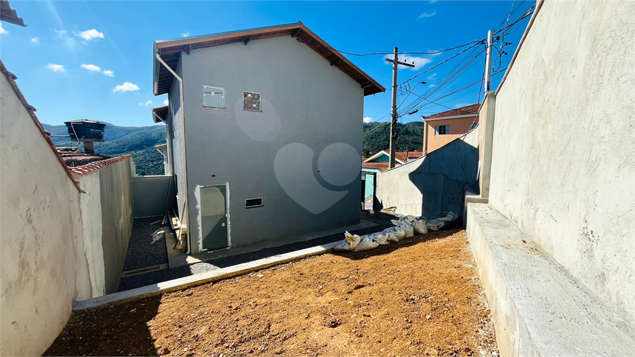 Foto REO1093730