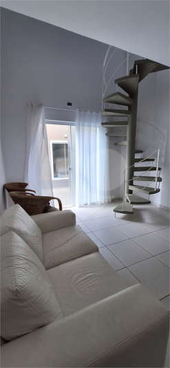 Foto REO1093747