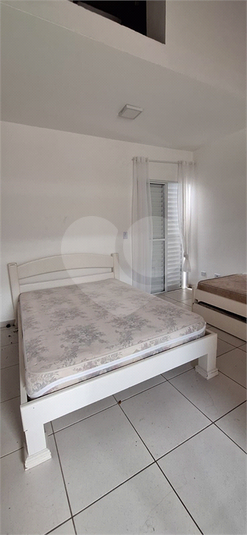 Foto REO1093747