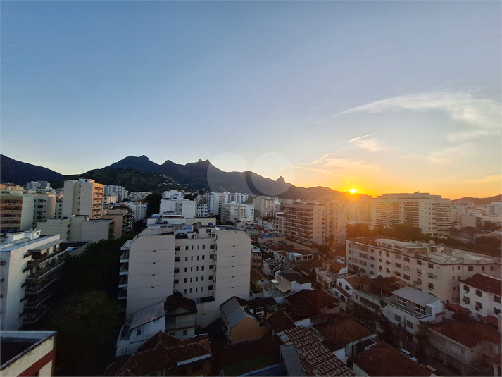 Foto REO1093762