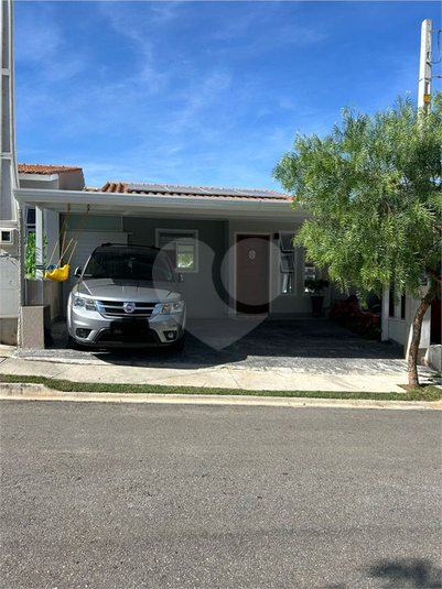 Foto REO1093764