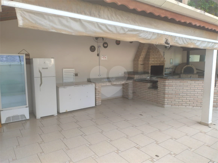 Foto REO1093777