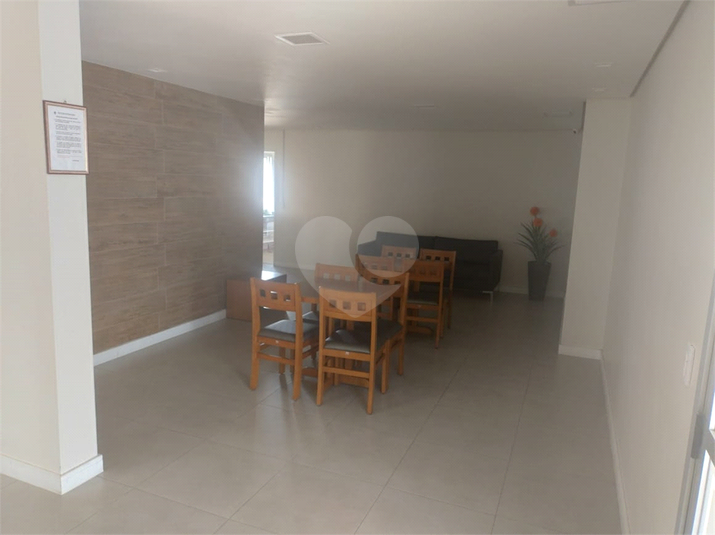 Foto REO1093777