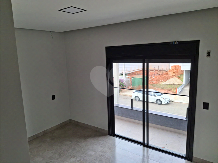 Foto REO1093785