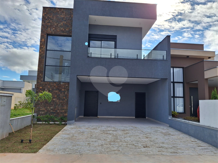 Foto REO1093785