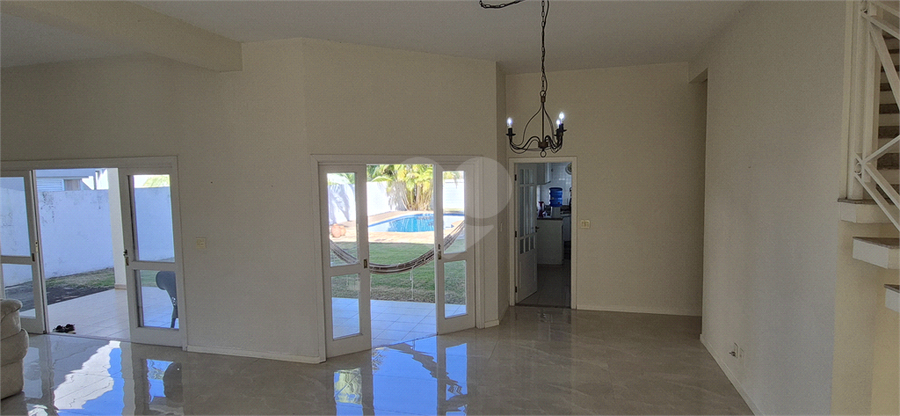 Foto REO1093786