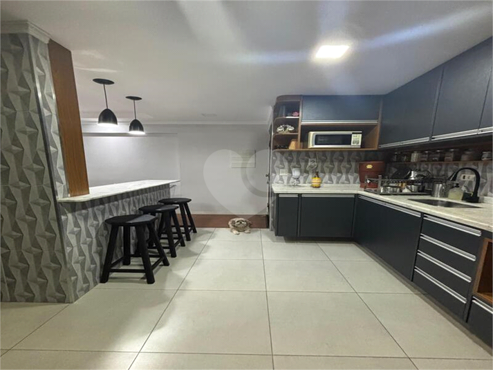 Foto REO1093791