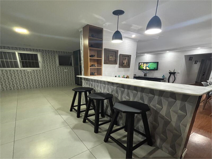 Foto REO1093791