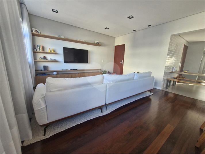 Foto REO1093809