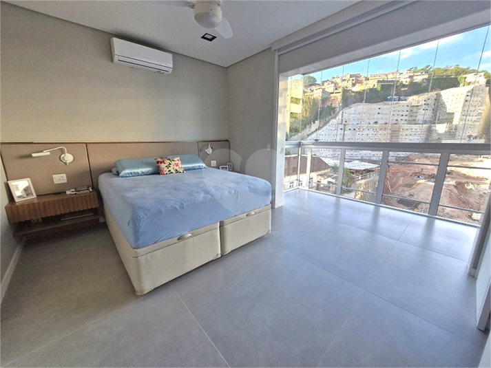 Foto REO1093809