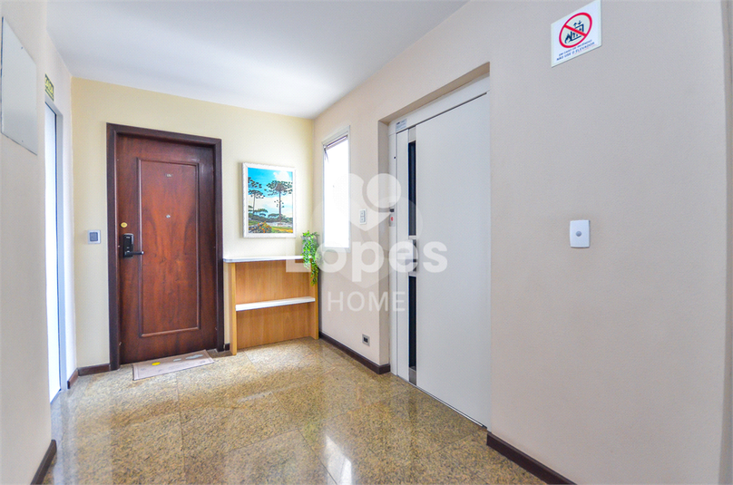 Foto REO1093822