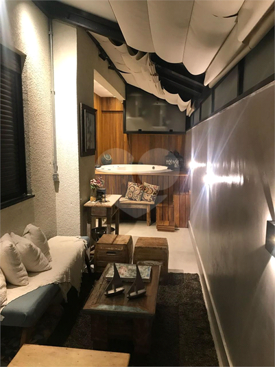 Foto REO1093835