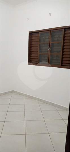 Foto REO1093836