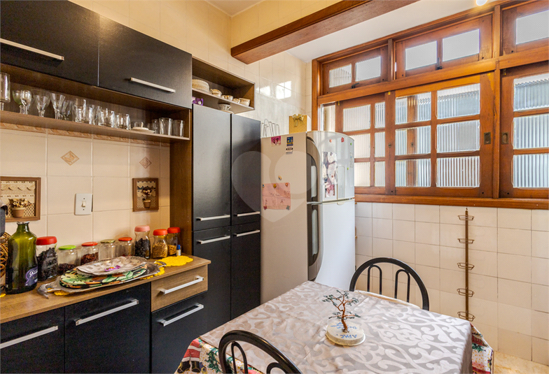 Foto REO1093866