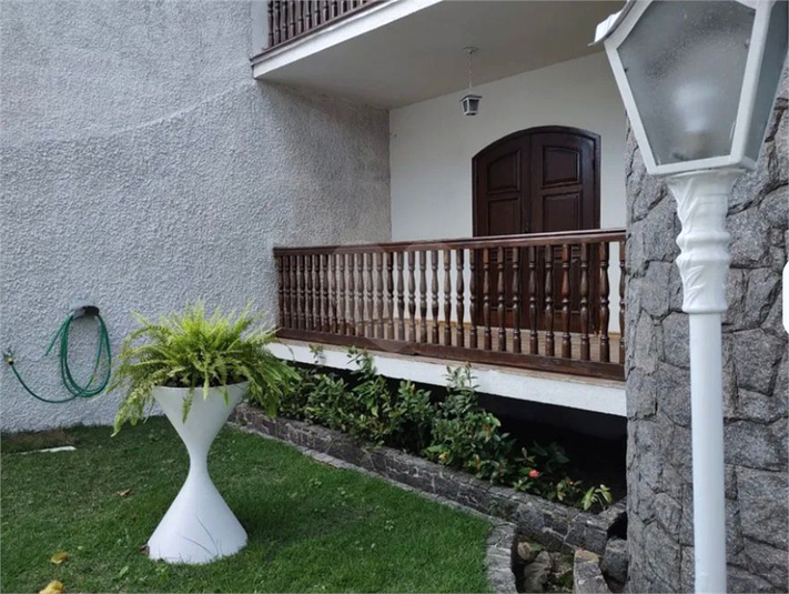 Foto REO1093867