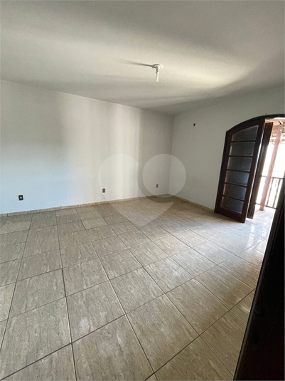 Foto REO1093867