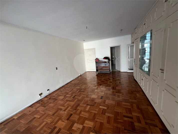 Foto REO1093869