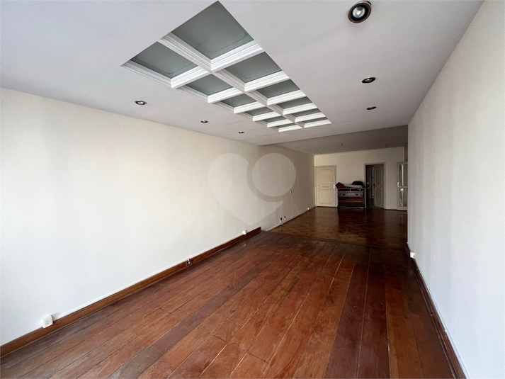 Foto REO1093869