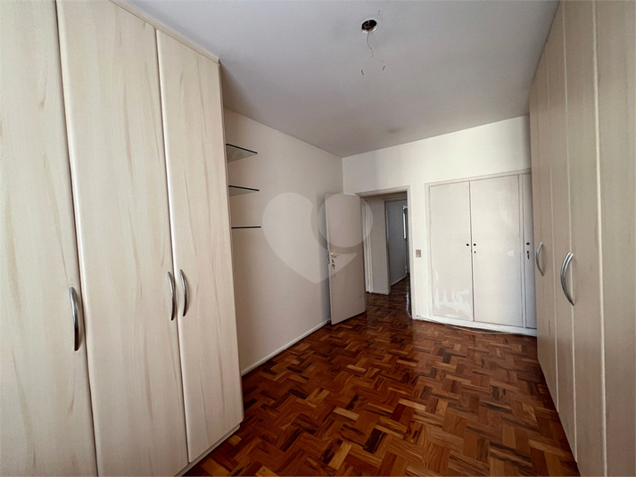 Foto REO1093869