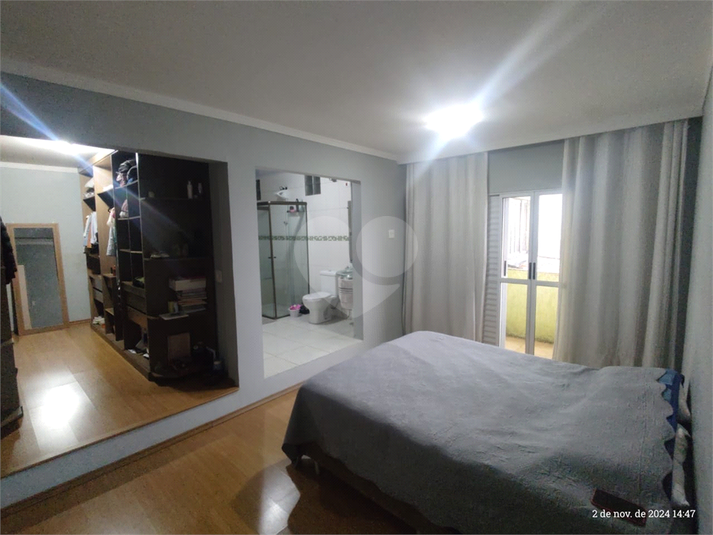 Foto REO1093875