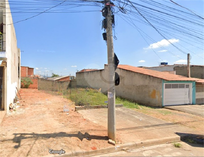 Foto REO1093902