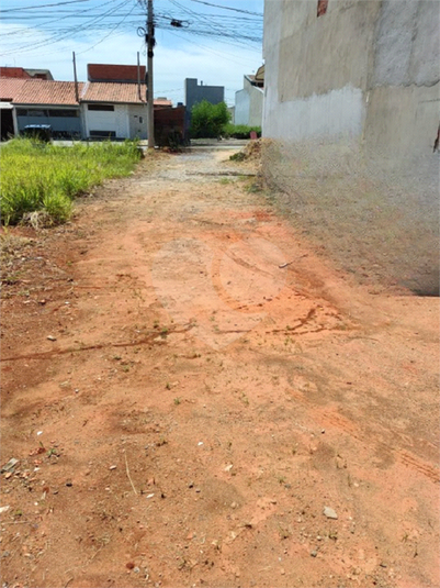 Foto REO1093902