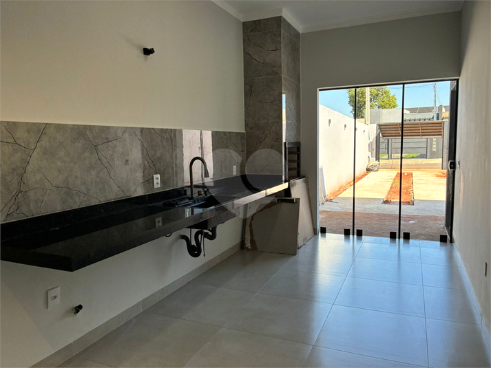 Foto REO1093903