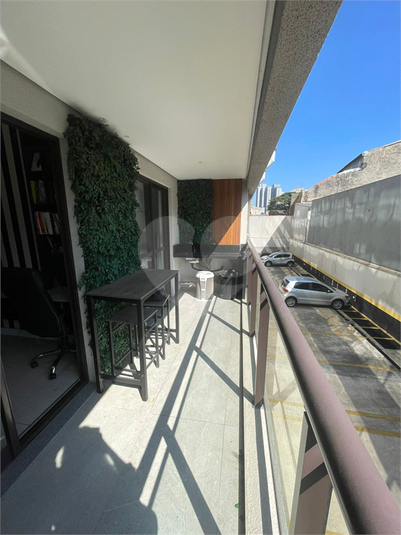 Foto REO1093906