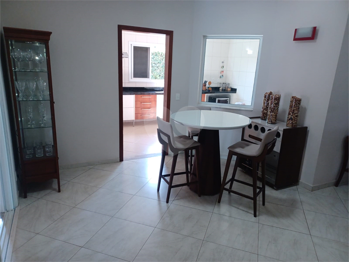 Foto REO1093918