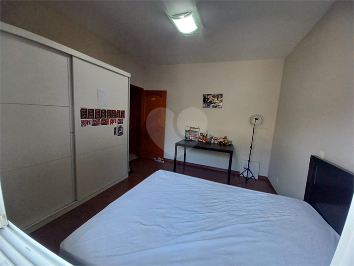 Foto REO1093918