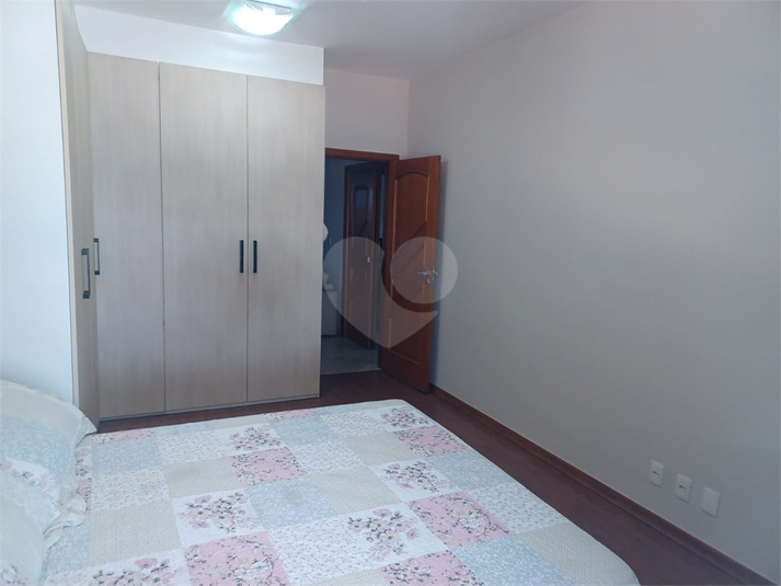Foto REO1093918