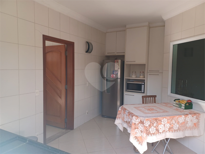 Foto REO1093918