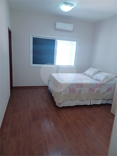 Foto REO1093918