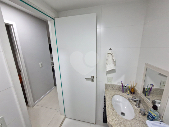 Foto REO1093920