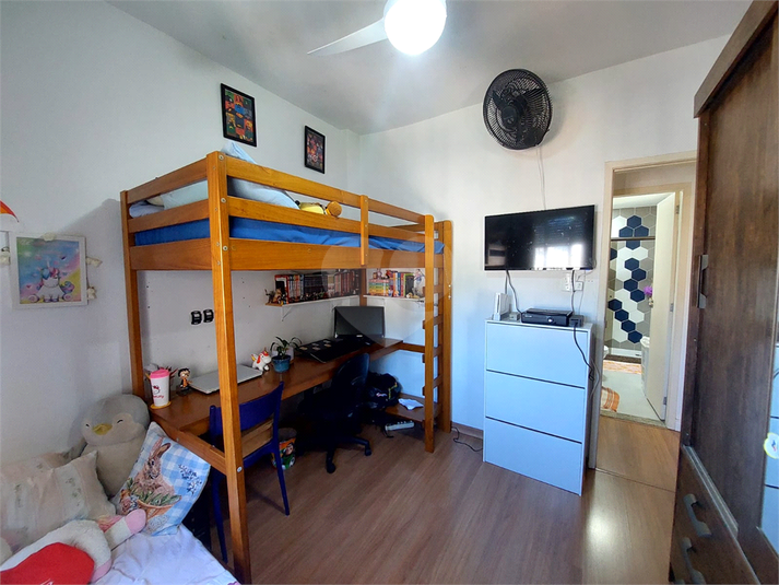Foto REO1093927
