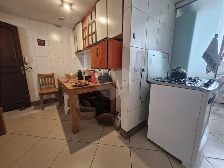 Foto REO1093943