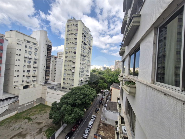 Foto REO1093943