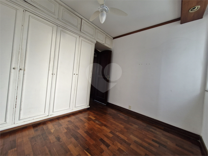 Foto REO1093943