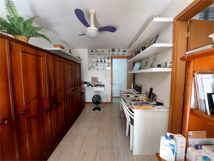 Foto REO1093953