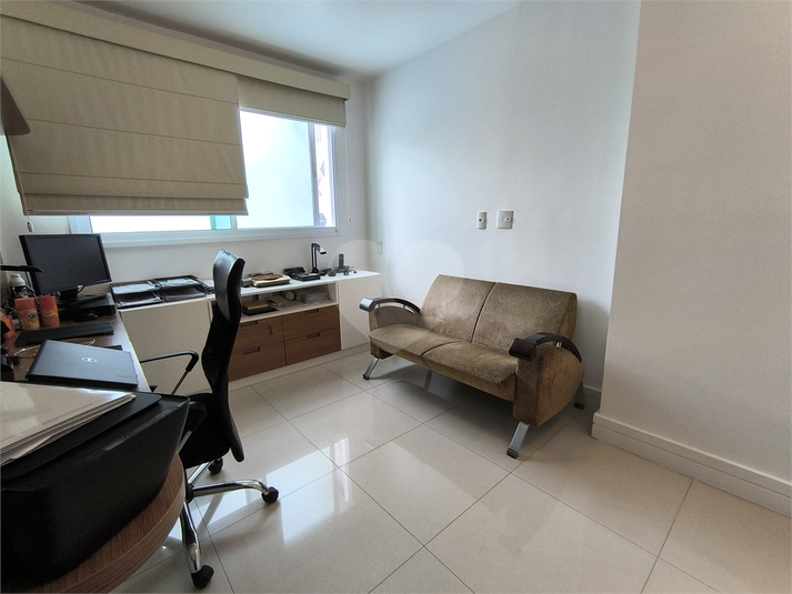 Foto REO1093954