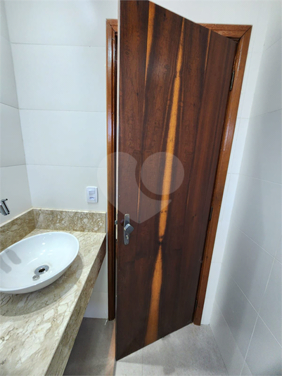 Foto REO1093963