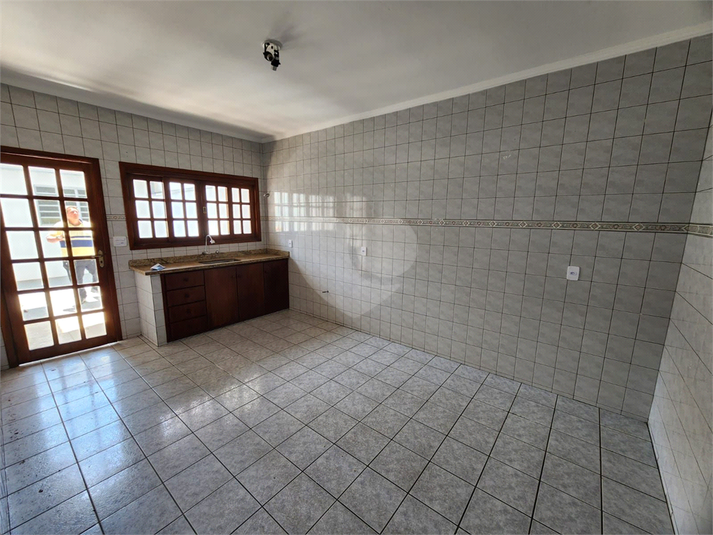 Foto REO1093963